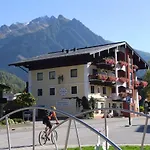 Apart-pension Oberreiter 3* Fusch an der Grossglocknerstrasse