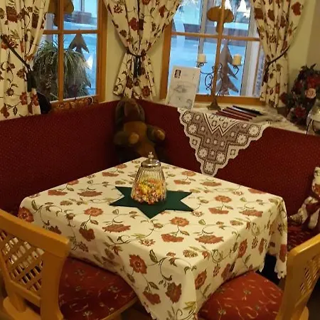 Apart-pension Oberreiter Guest house Fusch an der Grossglocknerstrasse